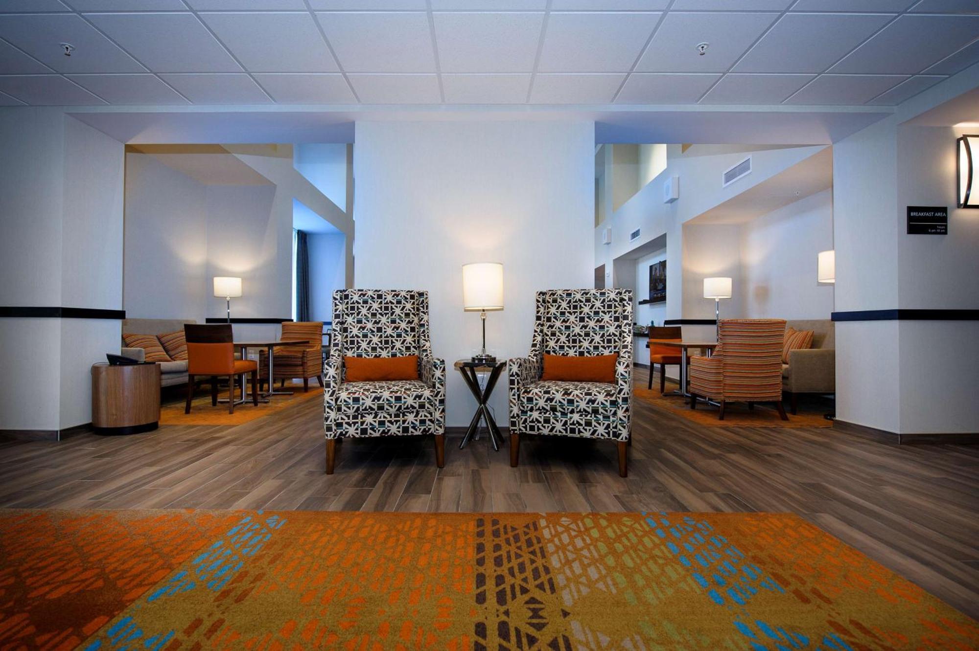 Hampton Inn & Suites Truro, Ns Екстер'єр фото